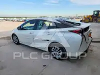 2018 Toyota PRIUS photo