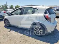 2018 Toyota PRIUS фото