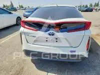 2018 Toyota PRIUS фото
