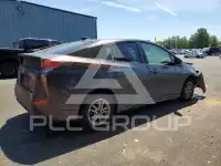 2018 Toyota PRIUS фото