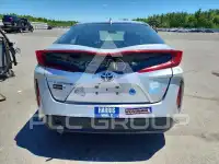 2018 Toyota PRIUS photo