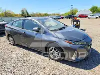 2018 Toyota PRIUS фото
