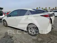 2018 Toyota PRIUS фото