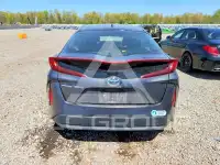 2018 Toyota PRIUS фото
