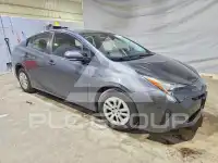 2018 Toyota PRIUS фото