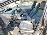 2018 Toyota PRIUS фото
