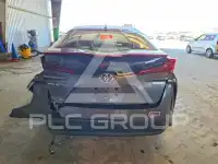 2018 Toyota PRIUS фото