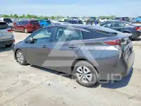 2018 Toyota PRIUS фото
