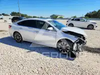2018 Toyota AVALON фото