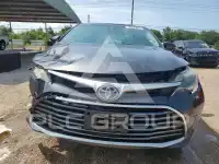 2018 Toyota AVALON photo