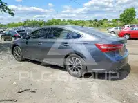 2018 Toyota AVALON photo