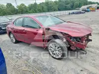 2018 Toyota CAMRY фото