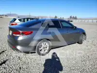 2018 KIA Optima photo