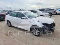 2018 KIA Optima photo
