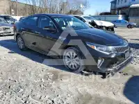 2018 KIA Optima photo