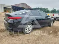 2018 KIA Optima photo