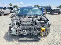 2018 KIA Optima photo