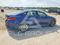 2018 KIA Optima photo