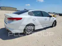 2018 KIA Optima photo