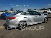2018 KIA Optima photo