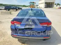 2018 KIA Optima photo