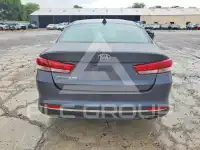 2018 KIA Optima photo