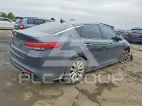 2018 KIA Optima photo
