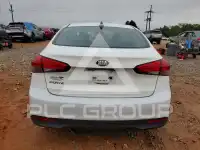 2018 KIA Forte фото