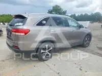 2018 KIA Sorento photo