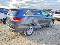 2018 KIA Sorento photo