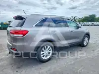 2018 KIA Sorento photo