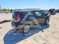 2018 KIA Soul photo
