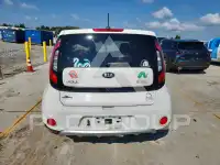 2018 KIA Soul photo