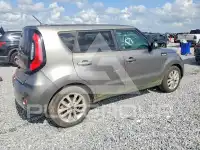 2018 KIA Soul photo