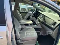 2018 KIA Sedona фото