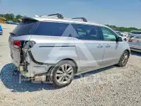 2018 KIA Sedona фото