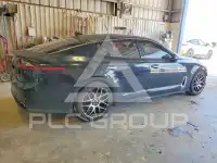 2018 KIA Stinger photo