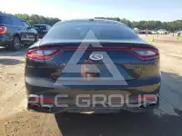2018 KIA Stinger photo