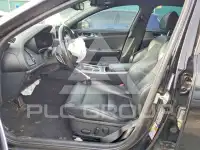 2018 KIA Stinger photo
