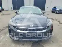 2018 KIA Stinger photo