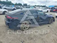 2018 KIA Stinger photo