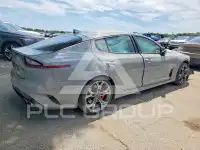 2018 KIA Stinger фото