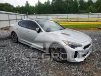 2018 KIA Stinger photo