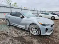 2018 KIA Stinger photo