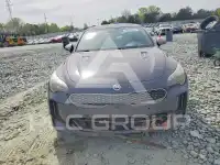 2018 KIA Stinger photo