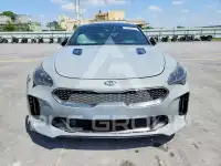 2018 KIA Stinger фото