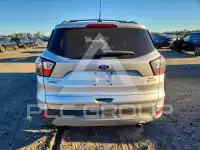 2018 Ford ESCAPE photo