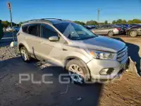 2018 Ford ESCAPE photo