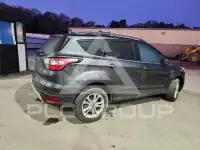 2018 Ford ESCAPE photo