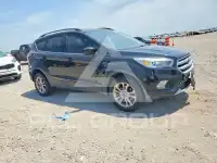 2018 Ford ESCAPE photo